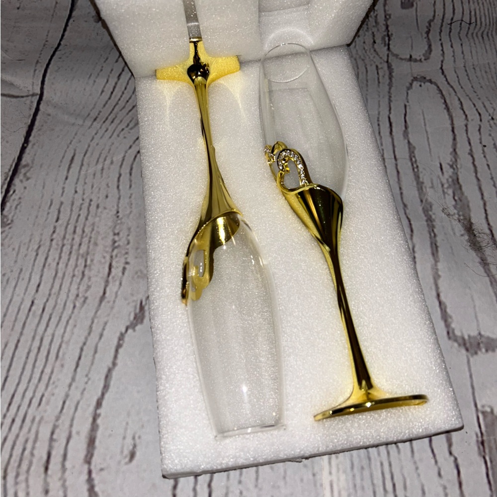 Brand New Gold Champagne Glass Set